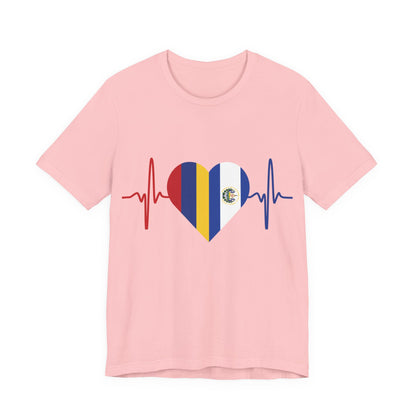 El Salvador & Colombia Unisex Short Sleeve Tee I Camisa Unisexo manga corta El Salvador y Colombia I Cultura Salvadoreña y Colombiana